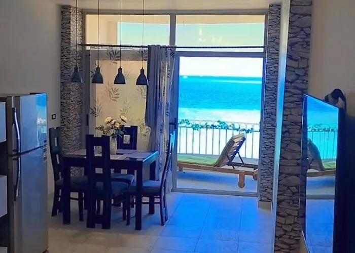 Daire Evi's Infinity Sea View *